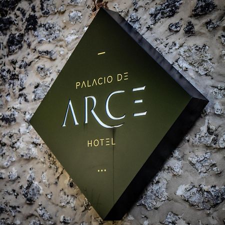 Palacio De Arce Extérieur photo